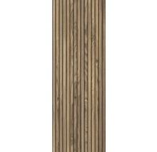 Holzpaneel mit vertikalen Holzlatten zur Wandverkleidung