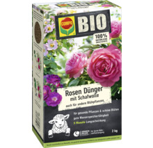 Verpackung COMPO Rosen Dünger mit Schafwolle, ein biologisches Produkt für Rosen und andere Blühpflanzen