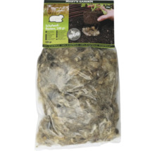 Schafwollflocken in einer 100 Gramm Packung für den Garten
