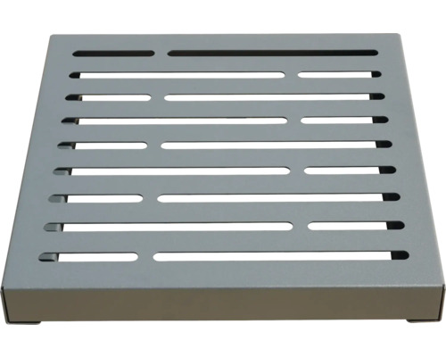 Quadratischer Gullydeckel aus Metall mit Schlitzmuster