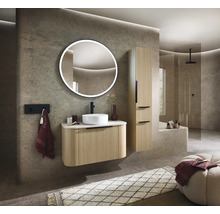 Badezimmer mit Waschtisch, Spiegel, Hochschrank und Dusche in modernem Design