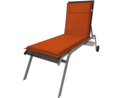 Liege mit Polsterauflage und Rädern