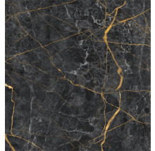 Fliese in Marmoroptik mit goldfarbenen Akzenten