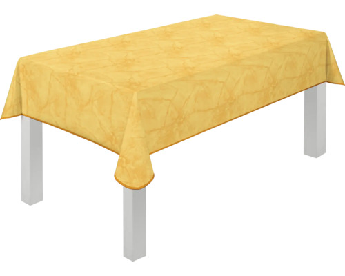 Tisch mit gelber Tischdecke