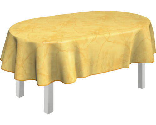 Ovaler Tisch mit Tischdecke