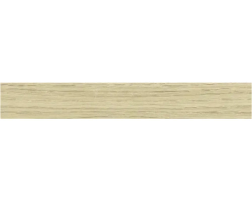 Sockelleiste in Eichenoptik mit Holzmaserung.