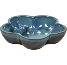 Keramik Vogeltränke in Blütenform mit Vogelpaar