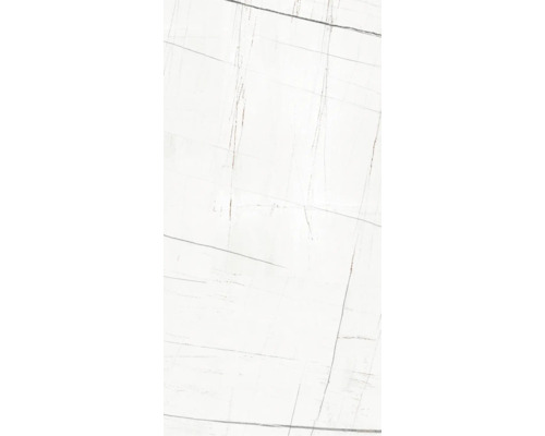 Nahaufnahme einer weißen Fliese mit grauen und braunen Marmorierungen