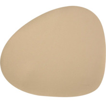 Beigefarbener Platzset in organischer Form