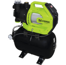 Hauswasserwerk mit Druckkessel und Manometer