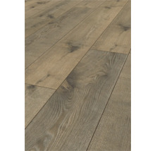 Verlegter Laminatboden in Holzoptik