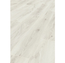 Nahaufnahme von Laminatboden in Holzoptik