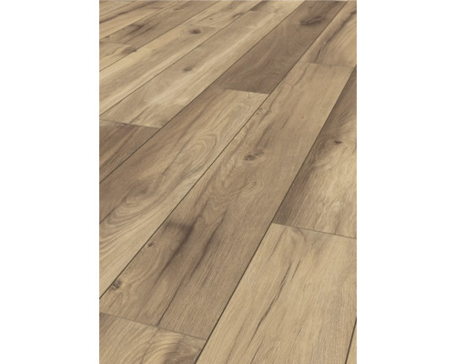 Detailaufnahme von Laminatboden in Holzoptik