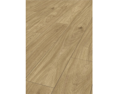 Verlegter Laminatboden in Holzoptik