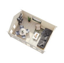 Innenansicht eines hellen Holzgartenhauses mit Möbeln