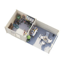 Innenansicht eines Gartenhauses mit Grill, Gartengeräten und Sitzgruppe