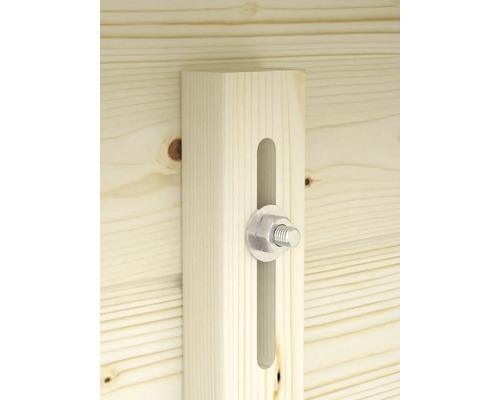 Holzkonstruktion mit Schraube zur Befestigung