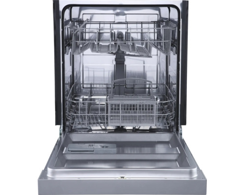 Geöffneter Geschirrspüler mit Körben