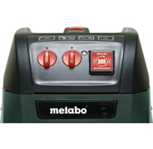 Bedienelemente eines Metabo Staubsaugers mit Drehknöpfen und Funktionsanzeigen