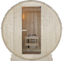 Fasssauna aus Holz mit Eingangstür