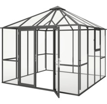 Gewächshaus mit geöffneter Tür für den Garten