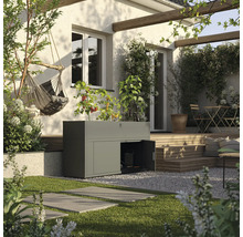 Garten mit Pflanzkasten, Stauraum und Hängematte