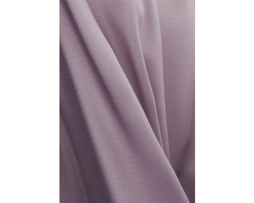 Nahaufnahme eines lilafarbenen Stoffes mit Textur