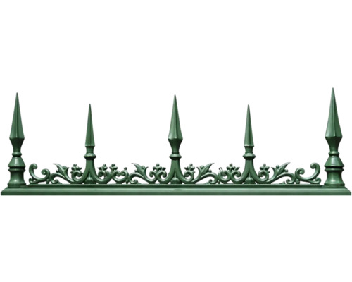 Detailansicht eines Zierzauns aus Metall mit Speerspitzen