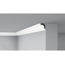 Eckbereich mit angebrachter Zierleiste