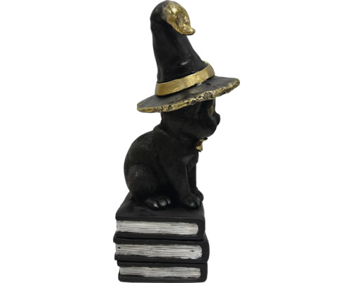 Dekorative Halloween-Figur: Schwarze Katze mit Hexenhut auf einem Bücherstapel