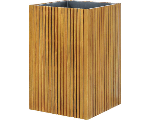 Blumenkübel aus Holzlatten mit Kunststoffeinsatz