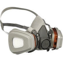 Halbmaske mit Filtern