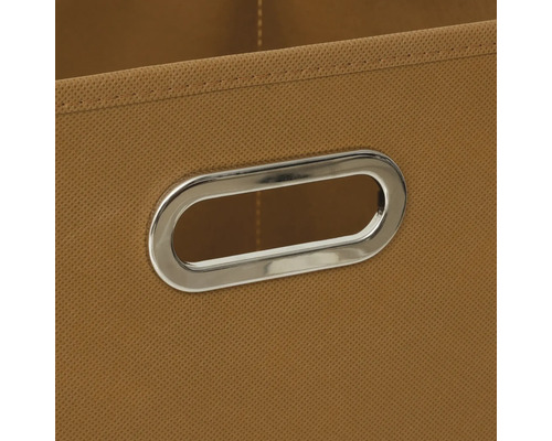 Detailaufnahme einer Aufbewahrungsbox mit Griff