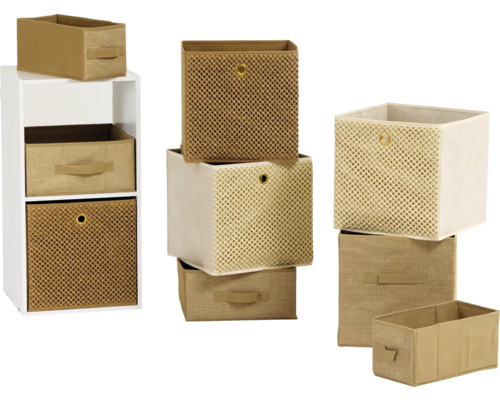 Regaleinsätze und Regal in Weiß