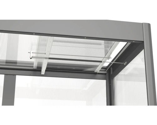 Detailansicht eines Gewächshausfensters mit Federmechanismus