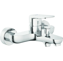 Verchromte Badarmatur zur Wandmontage