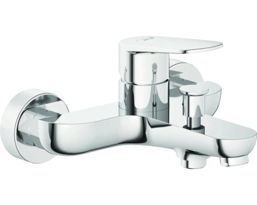 Verchromte Badarmatur zur Wandmontage