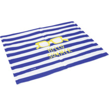 Strandtuch mit Streifenmuster, Sonnenbrillenmotiv und dem Schriftzug Hallo Sommer