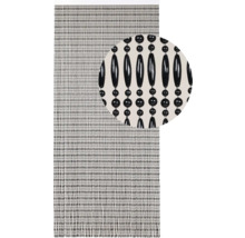 Dekorative Perlenvorhang mit schwarzem Perlendesign.