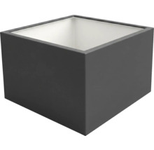 Quadratische Wandleuchte in Würfelform aus Metall in Anthrazit.