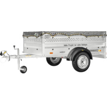 Humbaur Einachs-Pkw-Anhänger mit Laubgitteraufsatz, schwarzem Abdecknetz und Stützrad.