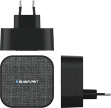 Blaupunkt Zwischenstecker mit Stofffront und Blaupunkt Logo, Ansicht von drei Seiten mit Eurostecker und Bedientasten.