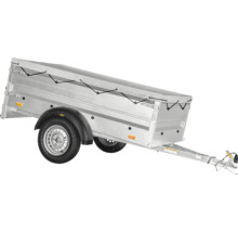 Einachsiger Pkw-Anhänger aus Metall mit grauer Flachplane und schwarzer Planenschnur.