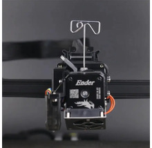 Creality Ender 3D-Drucker Extruder-Kopf mit Filamentführung und Verkabelung.