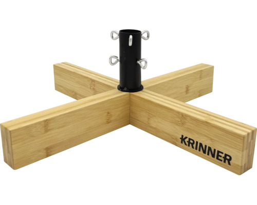 Krinner Christbaumständer mit Kreuzfuß aus Bambus und schwarzer Metallhalterung.