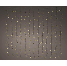 LED-Lichtervorhang mit vertikal hängenden Schnüren und vielen kleinen Leuchten.