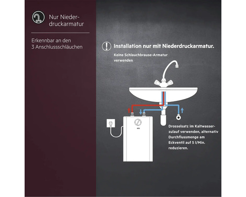 Installationsschema für AEG Kleinspeicher mit Niederdruckarmatur und drei Anschlussschläuchen.