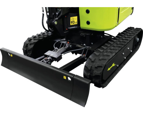 Gelber Minibagger mit Raupenfahrwerk aus Gummi und einem Räumschild sowie Angabe zum Schallleistungspegel von 93 Dezibel.