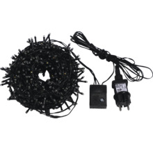 LED-Lichterkette für den Innen- und Außenbereich, aufgewickelt mit Netzstecker und Steuereinheit.