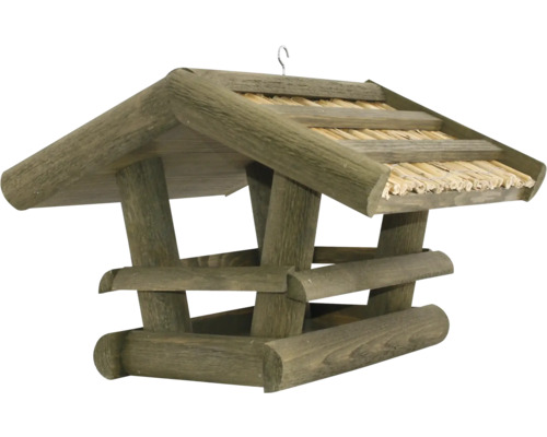 Rustikales Vogelhaus aus Holz mit Reetdach und Metallhaken zum Aufhängen.